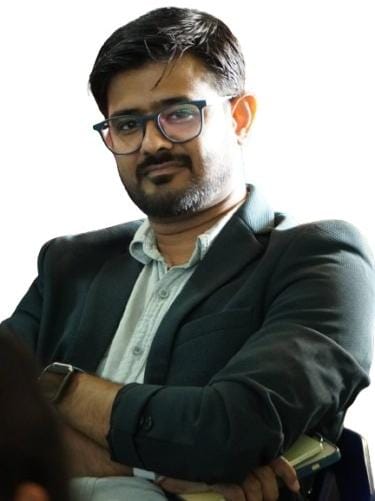 Alumni Image